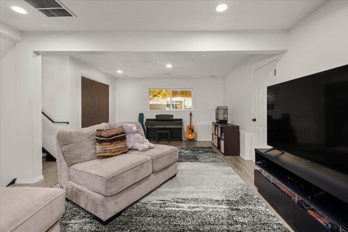 5004 N Lillian Ct thumbnail 27