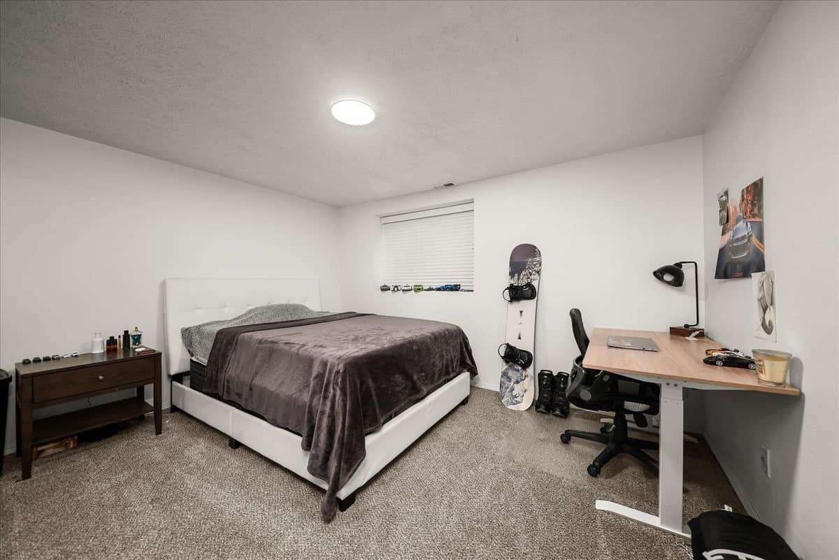 5004 N Lillian Ct thumbnail 30
