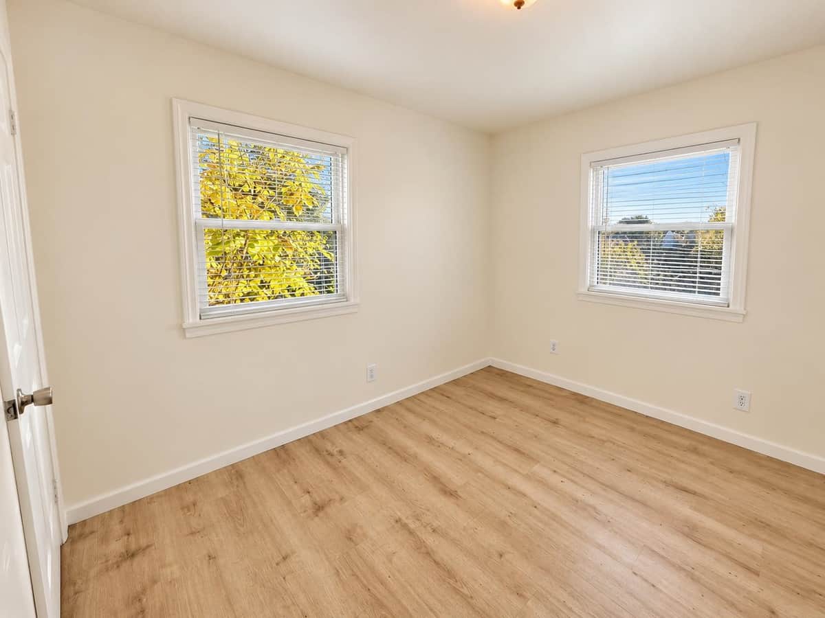 1308 E Providence Ave thumbnail 9