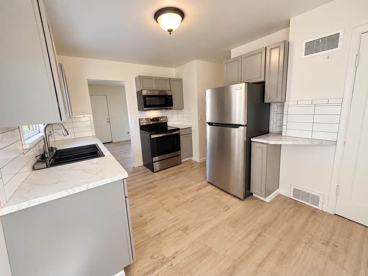 1308 E Providence Ave thumbnail 5