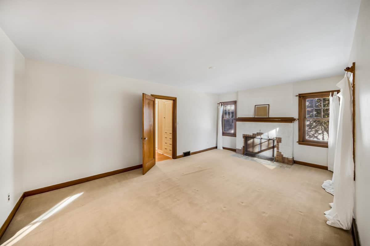 428 W 27th Ave thumbnail 4