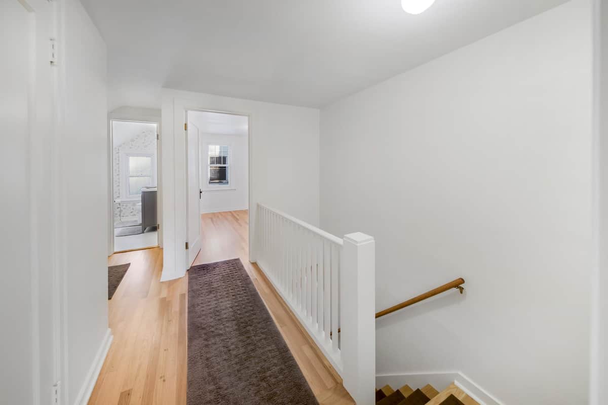 428 W 27th Ave thumbnail 22