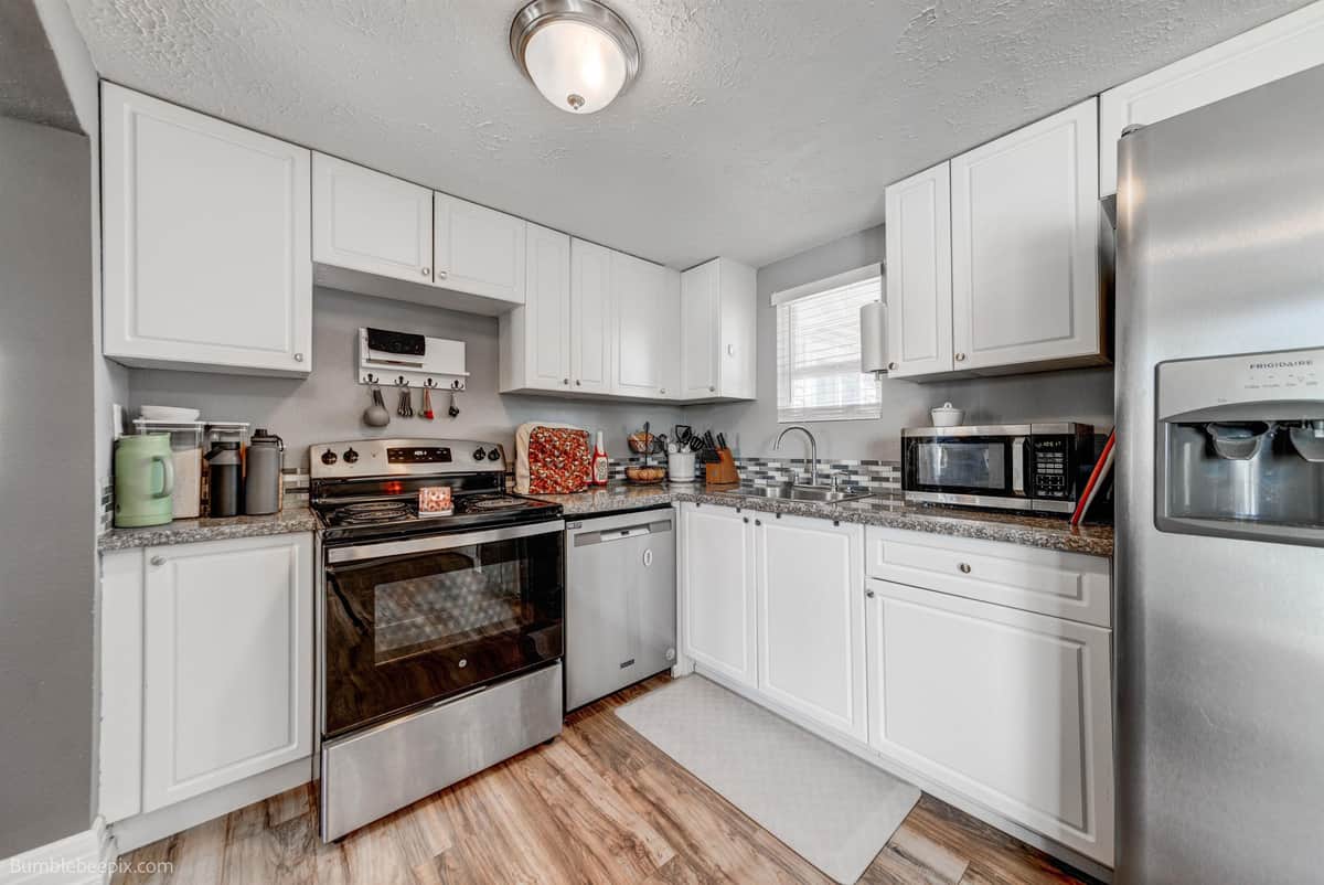 4718 N MAGNOLIA St thumbnail 5