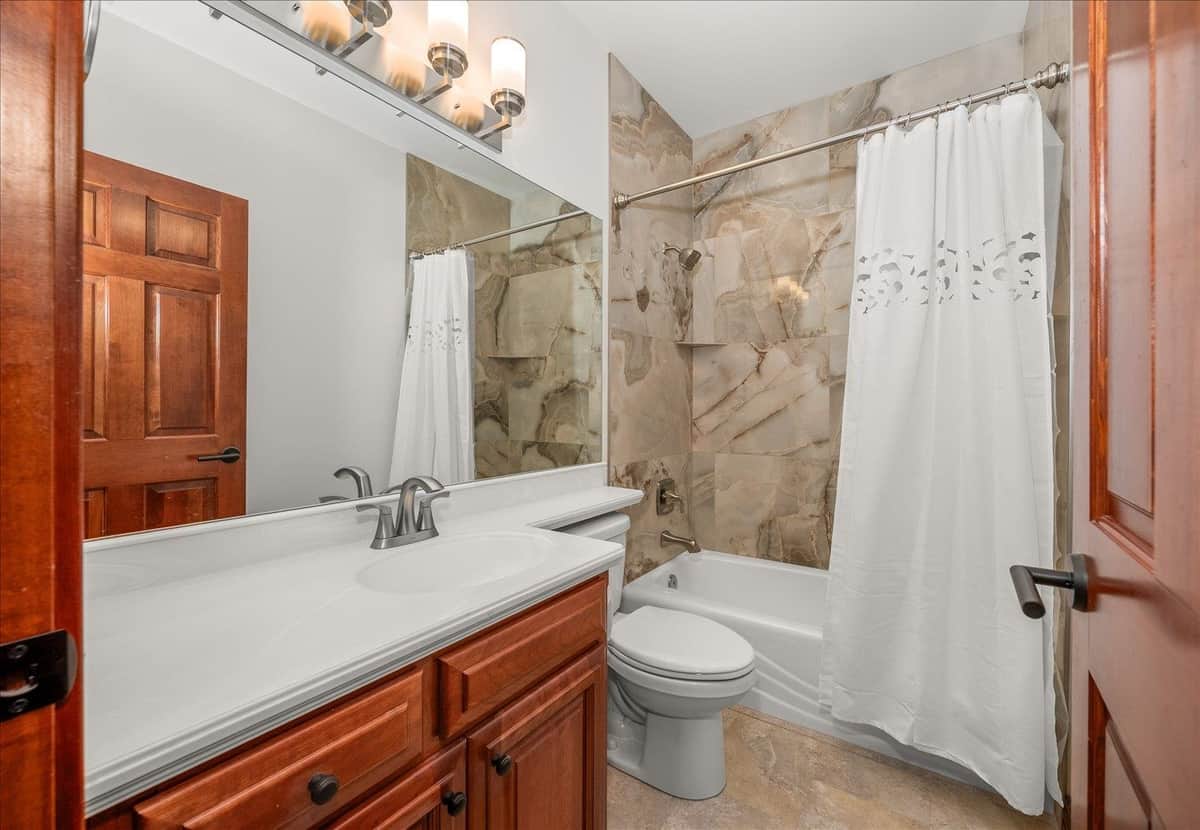 7611 S Mountain Springs Ln thumbnail 30