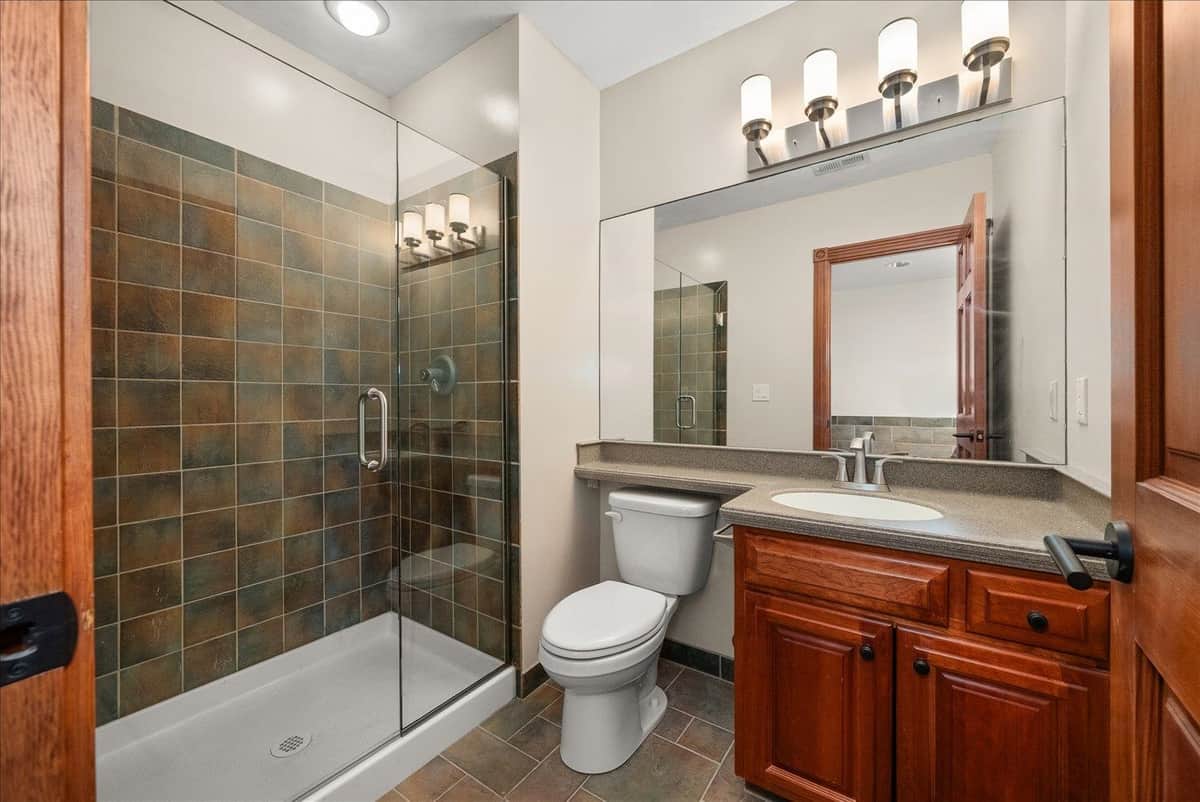 7611 S Mountain Springs Ln thumbnail 37