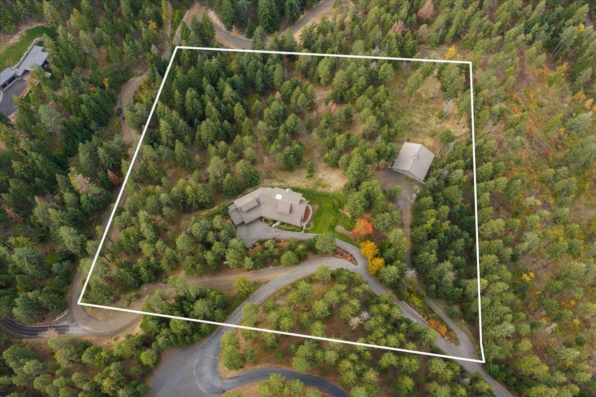 7611 S Mountain Springs Ln thumbnail 4