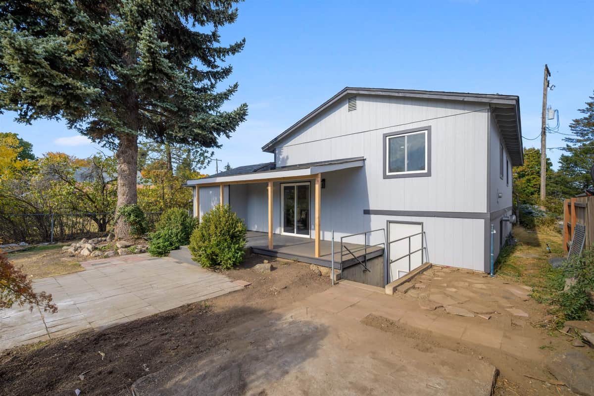 3622 E 26th Ave thumbnail 17