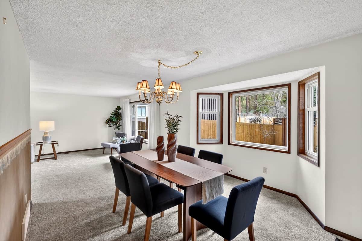 9806 N Seminole Dr thumbnail 9