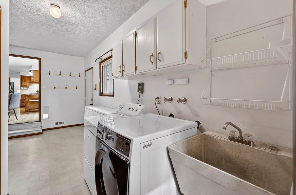 9806 N Seminole Dr thumbnail 22