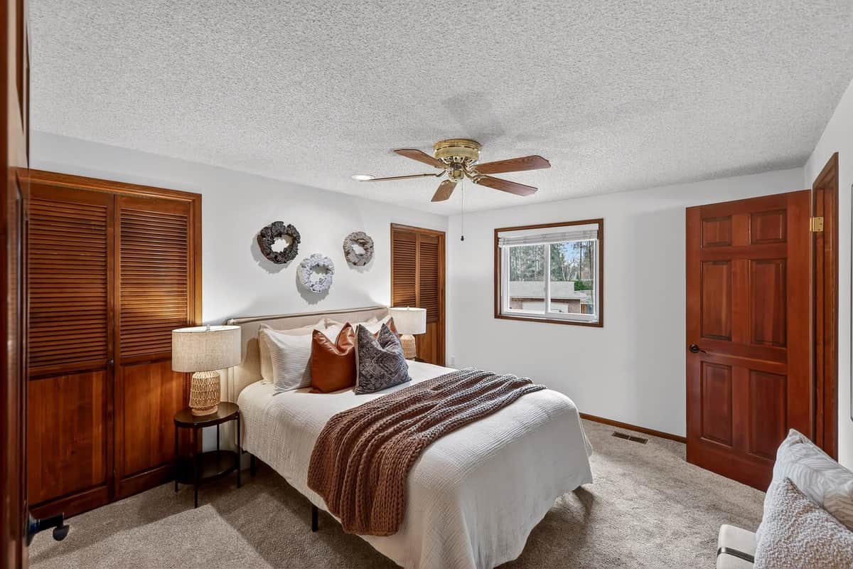 9806 N Seminole Dr thumbnail 24