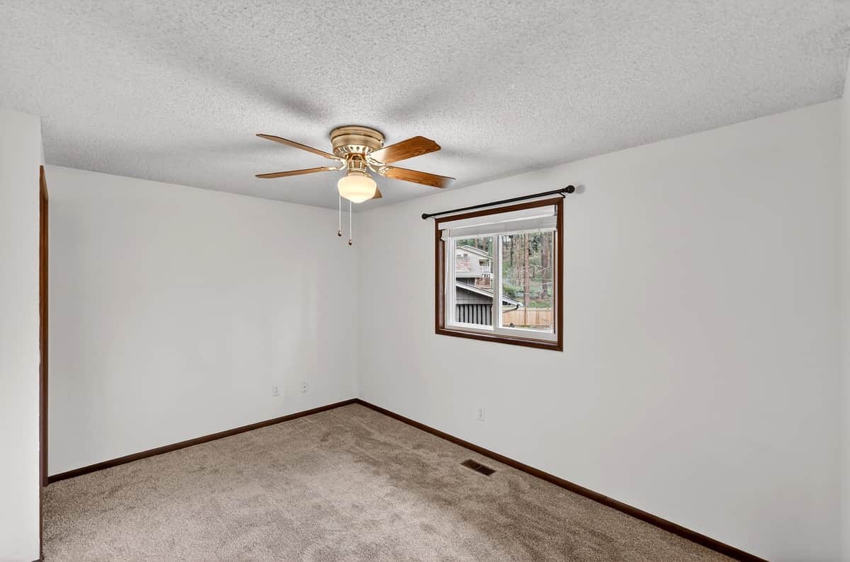 9806 N Seminole Dr thumbnail 31